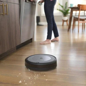 IRobot Roomba I3158 – Aspirateur Robot 7